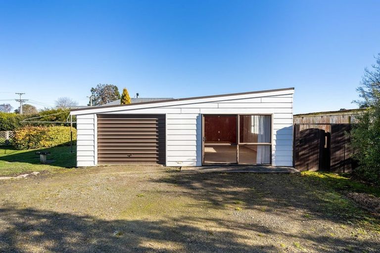 Photo of property in 93 Tiverton Street, Palmerston, 9430