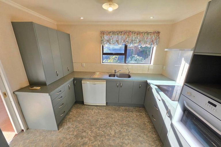 Photo of property in 158a Heretaunga Street, Palmerston North, 4414