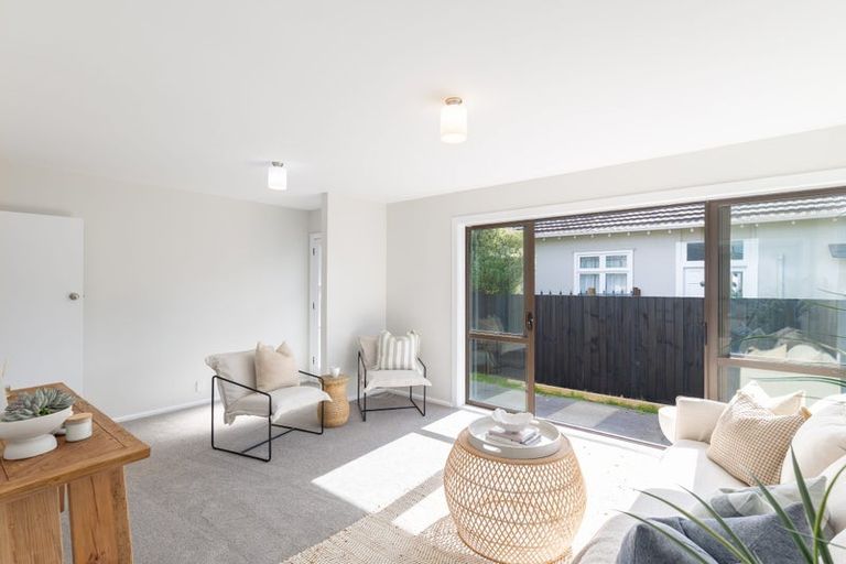 Photo of property in 330 Keyes Road, New Brighton, Christchurch, 8083