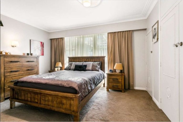 Photo of property in 59 Golf Road, New Lynn, Auckland, 0600