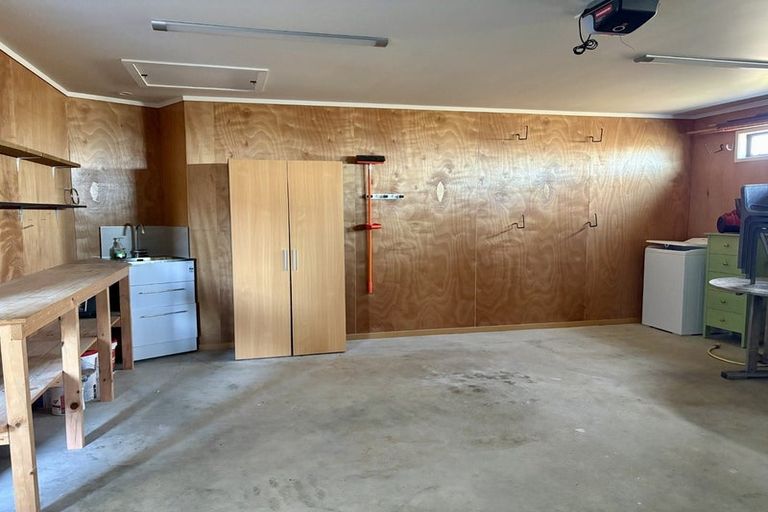 Photo of property in 1 Tarepa Court, Kaiteriteri, Motueka, 7197