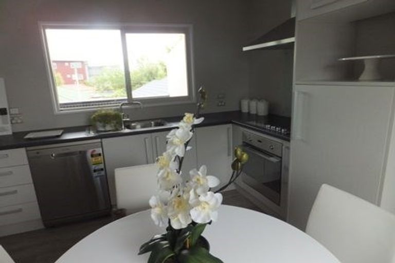 Photo of property in 114c Nursery Road, Phillipstown, Christchurch, 8011