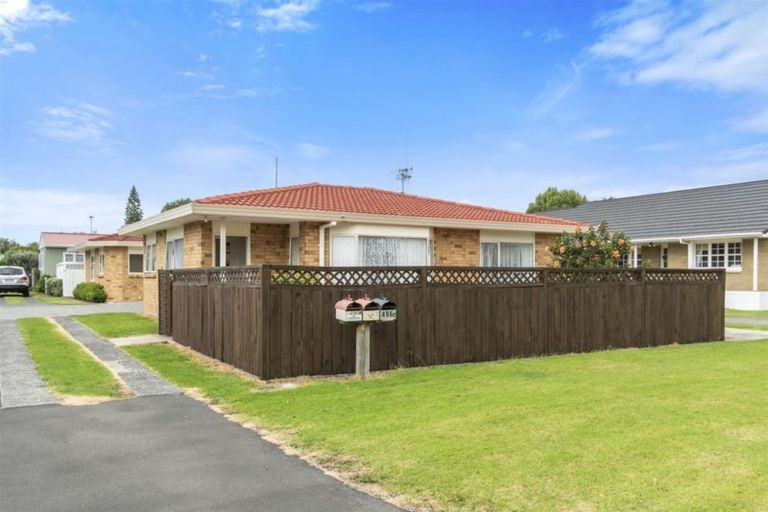 Photo of property in 496a Devonport Road, Tauranga South, Tauranga, 3112