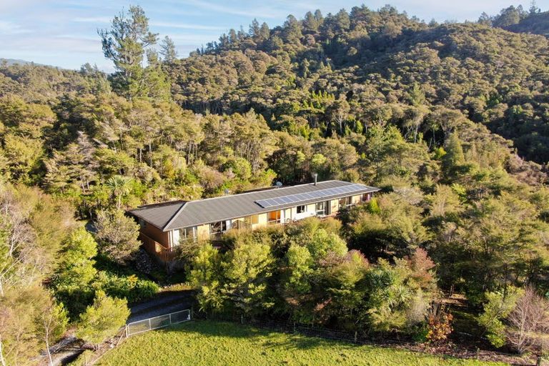 Photo of property in 132 Pupu Valley Road, Takaka, 7183