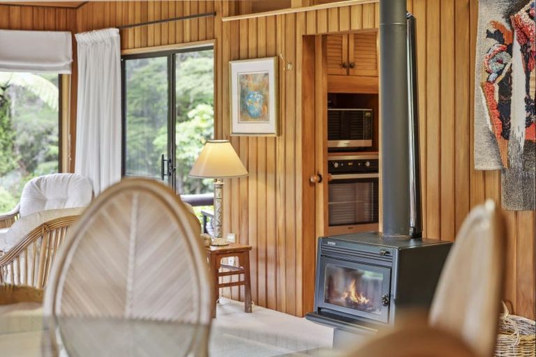 Photo of property in 586 Tapu Coroglen Road, Coromandel Forest Park, Thames, 3575