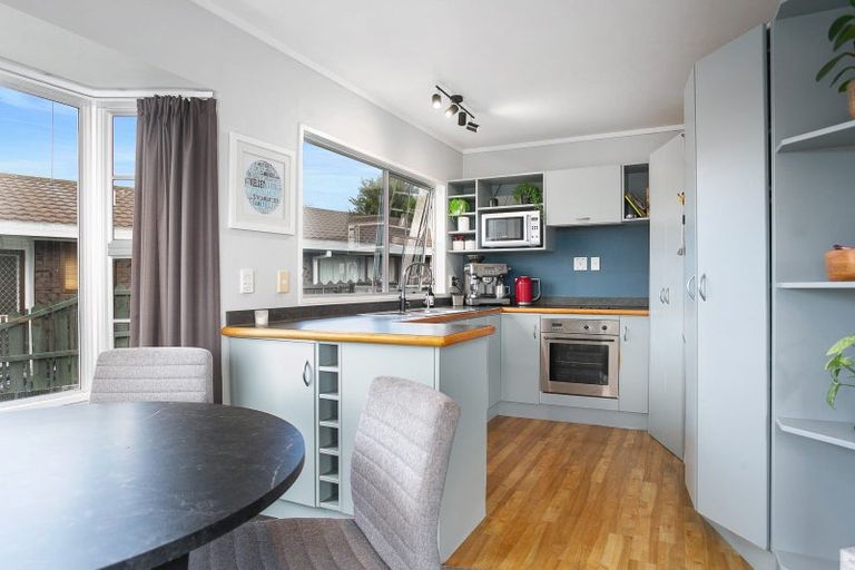 Photo of property in 39 Sheridan Crescent, Leamington, Cambridge, 3432