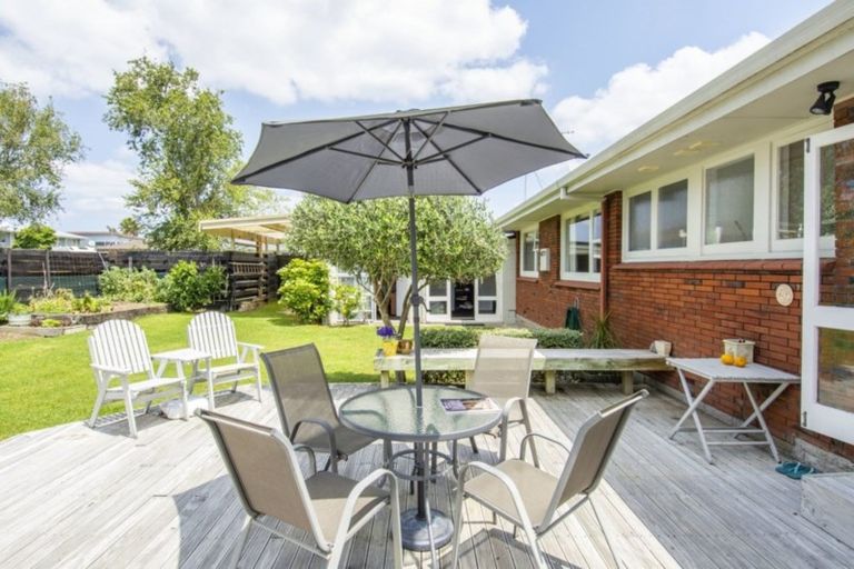 Photo of property in 437 Otumoetai Road, Otumoetai, Tauranga, 3110