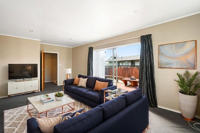 Photo of property in 14 Filmer Place, Melville, Hamilton, 3206