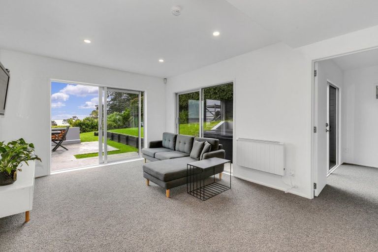 Photo of property in 51 St Michaels Avenue, Point Chevalier, Auckland, 1022