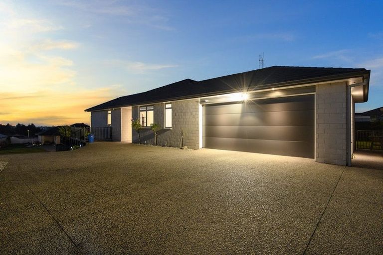 Photo of property in 9 Damien Place, Ohauiti, Tauranga, 3112