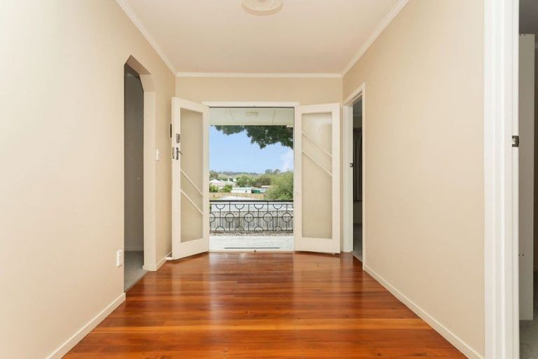 Photo of property in 31 Cole Street, Dannevirke, 4930