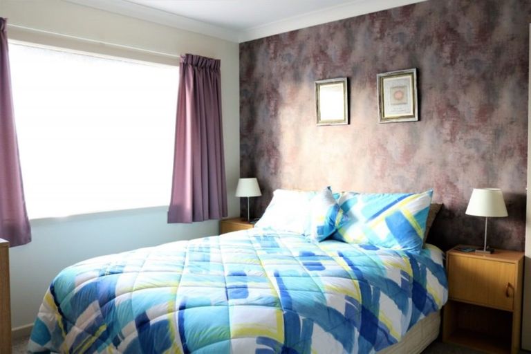 Photo of property in 20b Reeve Street, Levin, 5510