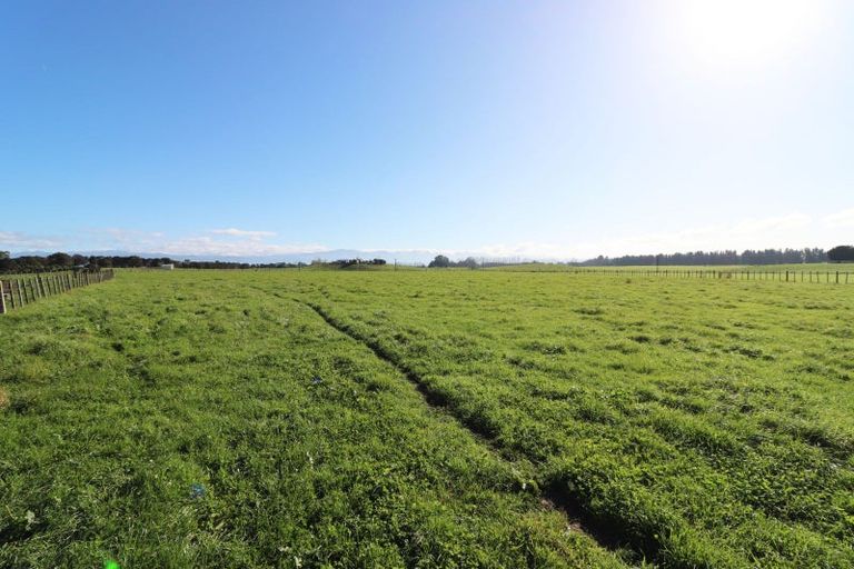 Photo of property in 671 Cornwall Road, East Taratahi, Carterton, 5887