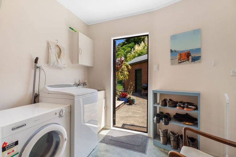 Photo of property in 28 Centennial Drive, Whitianga, 3510