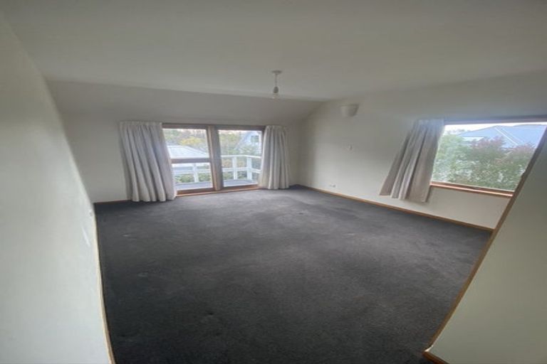 Photo of property in 2/41 Taupata Street, Redcliffs, Christchurch, 8081