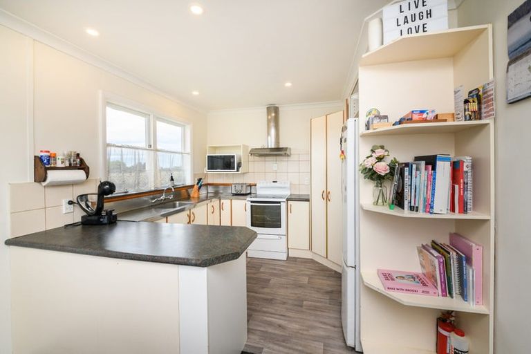 Photo of property in 53 Highbury Avenue, Highbury, Palmerston North, 4412