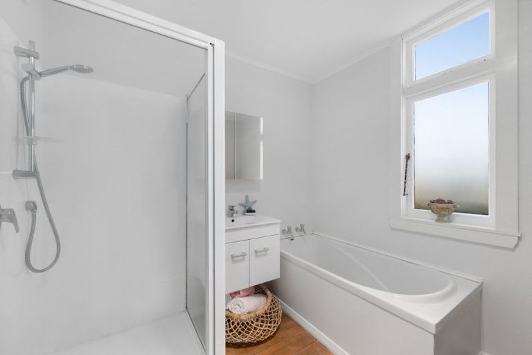 Photo of property in 60 Park Terrace, Blenheim, 7201