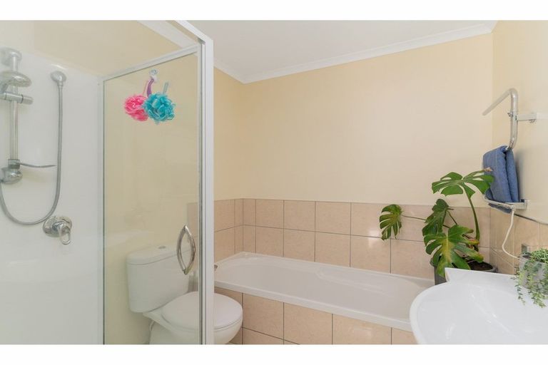Photo of property in 144b Blenheim Road, Riccarton, Christchurch, 8041