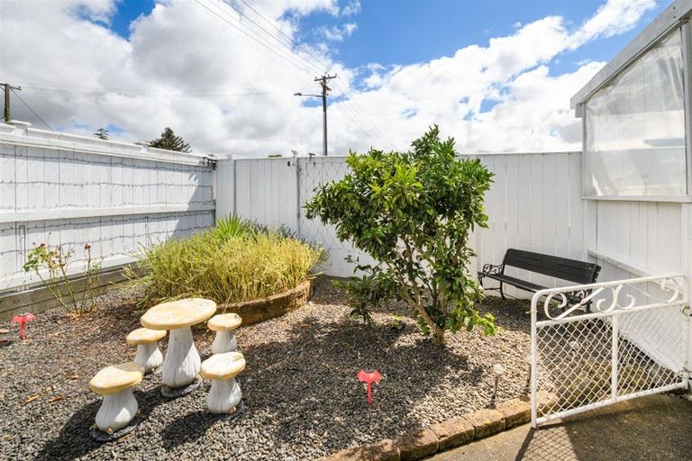 Photo of property in 9 Maunder Street, Marton, 4710