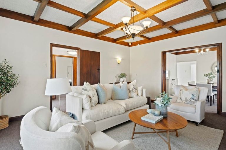 Photo of property in 21 Waiatarua Road, Remuera, Auckland, 1050