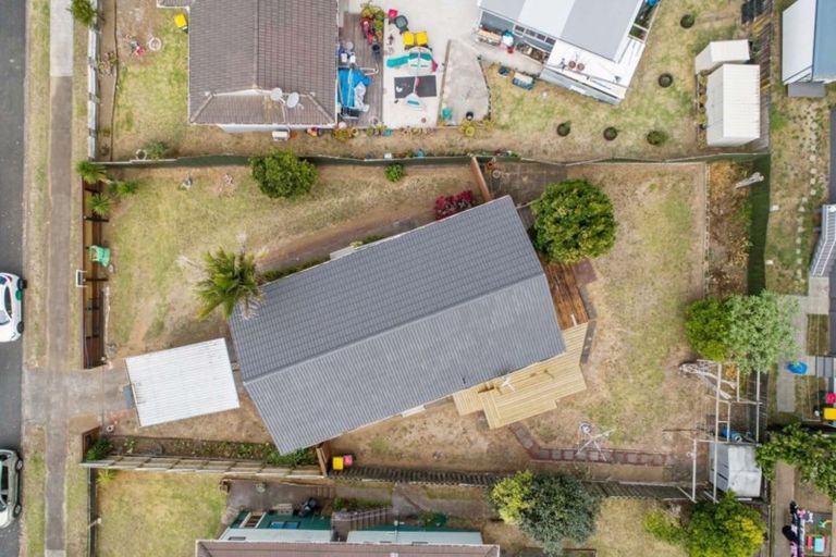 Photo of property in 24 Catkin Crescent, Papatoetoe, Auckland, 2025