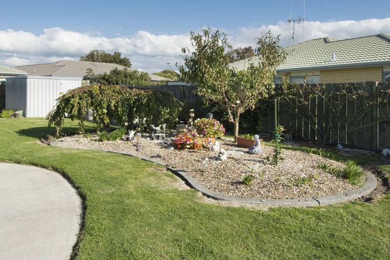 Photo of property in 3 Evergreen Glade, Papamoa Beach, Papamoa, 3118