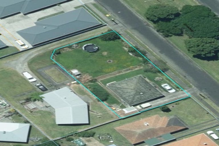 Photo of property in 89 Broadway, Waitara, 4320