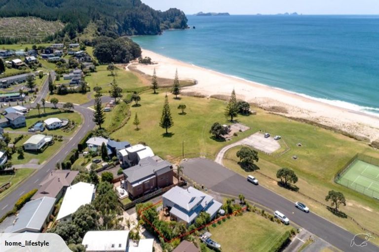 Photo of property in 115 Oratia Place, Onemana, Whangamata, 3691