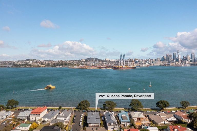 Photo of property in 2/21 Queens Parade, Devonport, Auckland, 0624