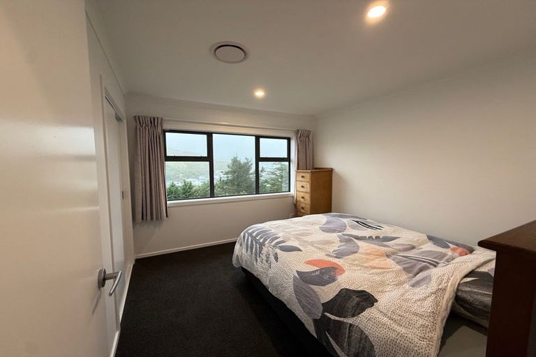 Photo of property in 36 Melksham Drive, Churton Park, Wellington, 6037