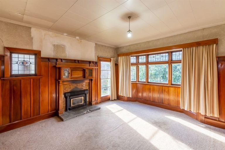 Photo of property in 23 Port Hills Road, Heathcote Valley, Christchurch, 8022