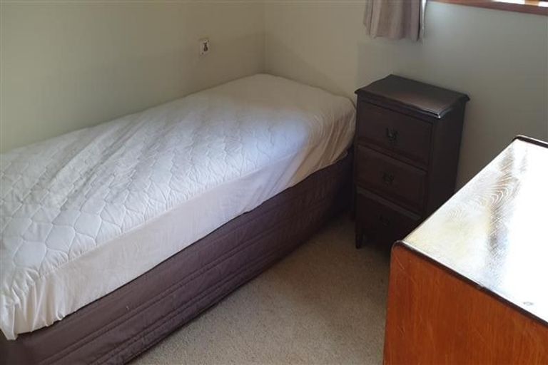 Photo of property in 152 Beacon Point Road, Wanaka, 9305