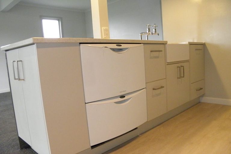 Photo of property in 35 Mary Street, Winton, 9720