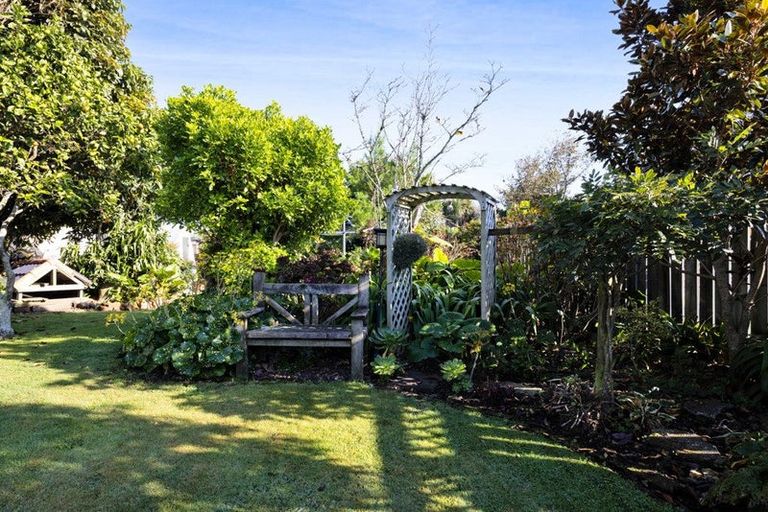 Photo of property in 13 Disraeli Street, Hawera, 4610