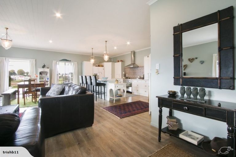 Photo of property in 21 Highfields Drive, Katikati, 3129