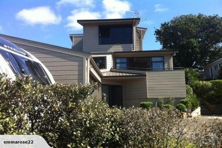 Photo of property in 6 Rewi Street, Torbay, Auckland, 0630