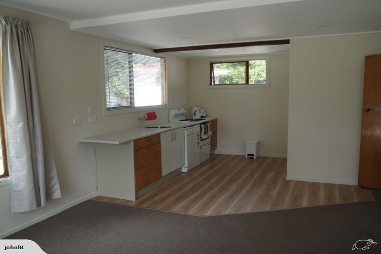 Photo of property in 6 Oxford Road, Lake Rotoma, Rotorua, 3074