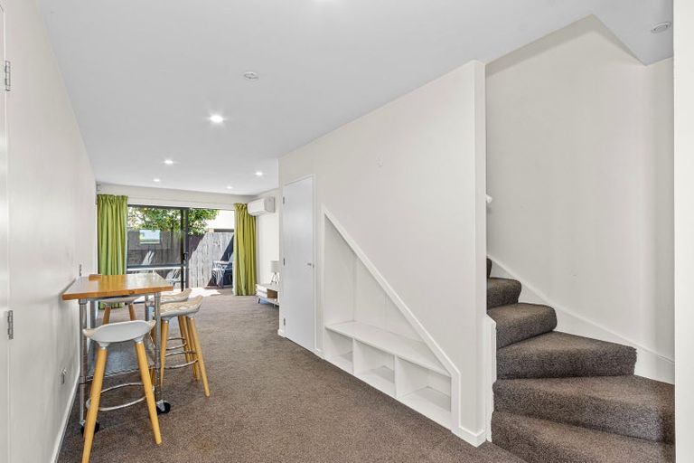 Photo of property in 2/250 Worcester Street, Christchurch Central, Christchurch, 8011