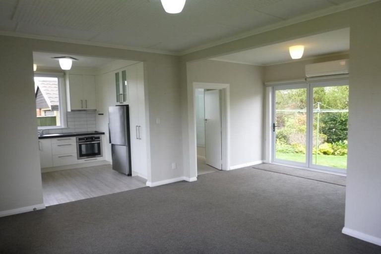 Photo of property in 15 Saint Hill Lane, Havelock North, 4130