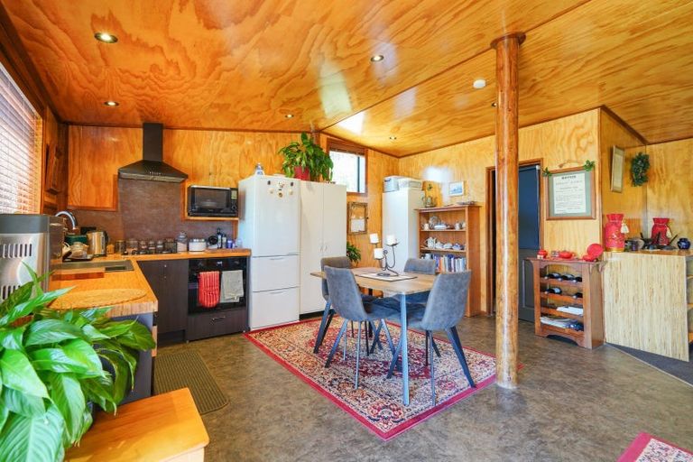 Photo of property in 367 Oreti Road, Otatara, Invercargill, 9879