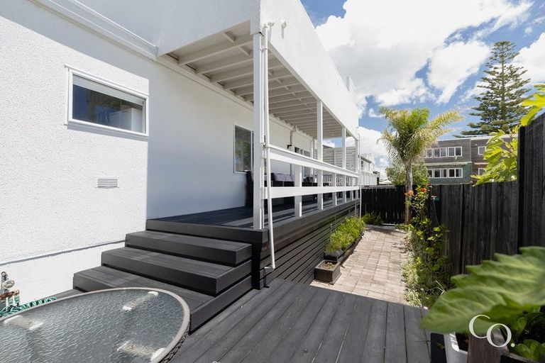 Photo of property in 229a Papamoa Beach Road, Papamoa Beach, Papamoa, 3118