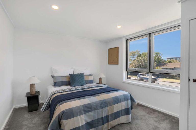 Photo of property in 1b Glynnbrooke Street, Te Atatu South, Auckland, 0610