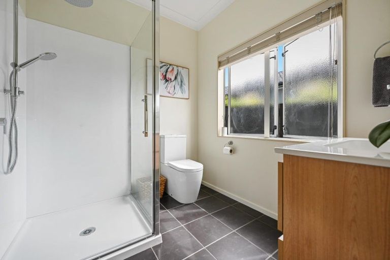 Photo of property in 94 Rototuna Road, Rototuna, Hamilton, 3210