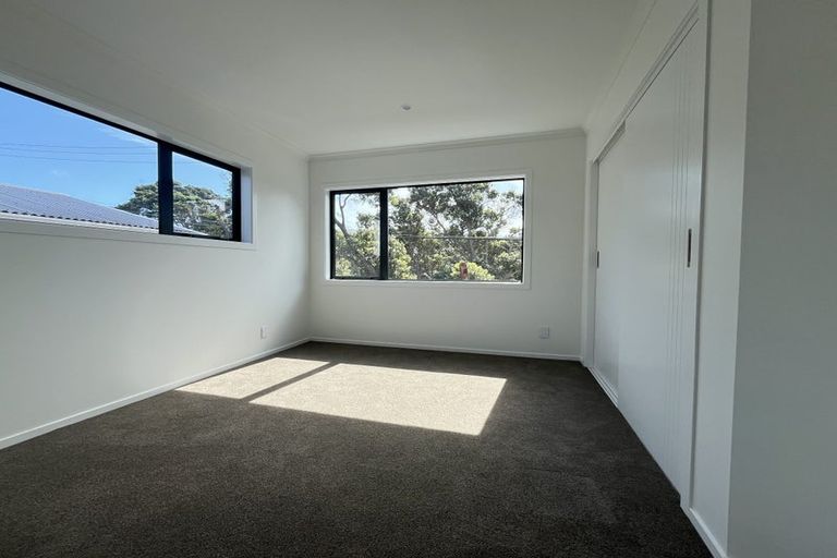Photo of property in 5 Mahoe Street, Tawa, Wellington, 5028