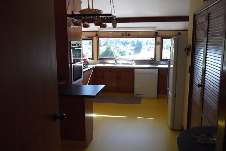 Photo of property in 34 Hukaroa Road, Raetihi, 4632