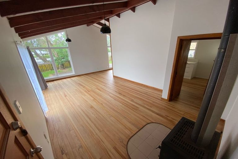 Photo of property in 95 Ennis Avenue, Pakuranga Heights, Auckland, 2010