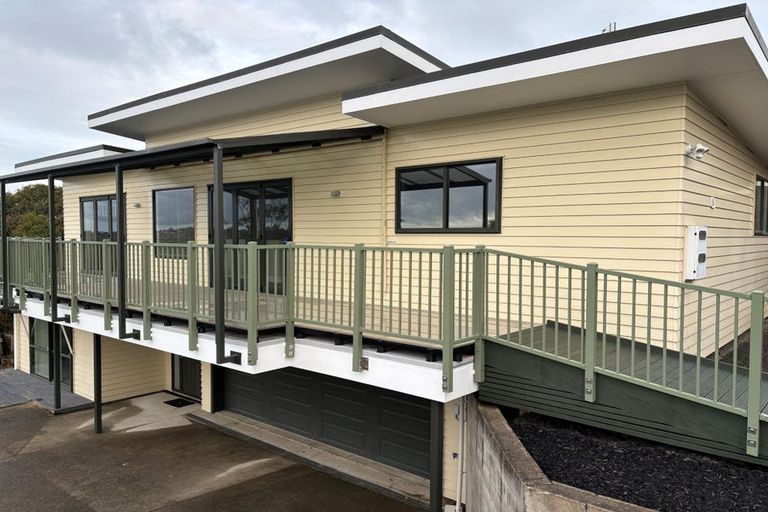 Photo of property in 67a Birkdale Road, Birkdale, Auckland, 0626