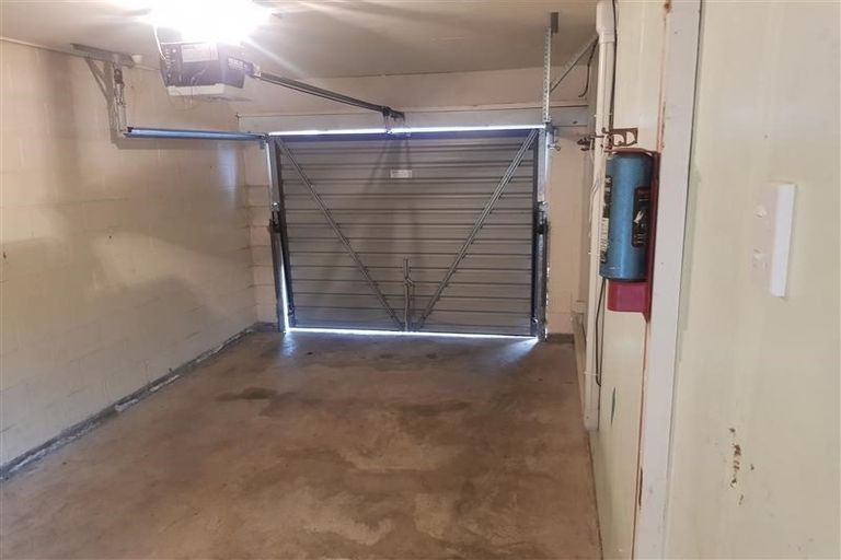 Photo of property in 56 Mackenzie Street, Winton, 9720