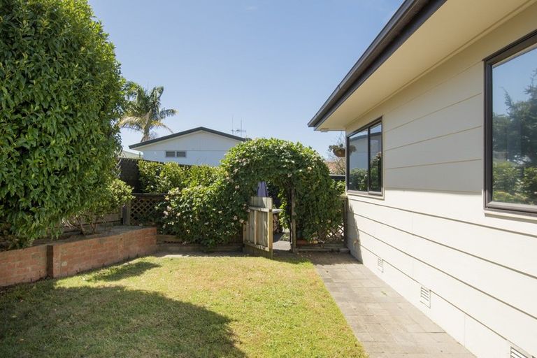Photo of property in 4 Greenpark Way, Greerton, Tauranga, 3112