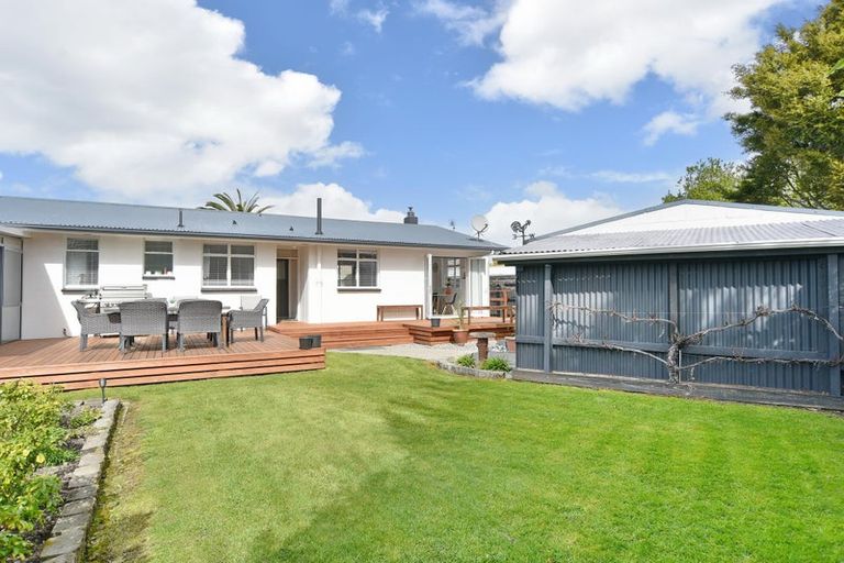 Photo of property in 7 Barclay Place, Burwood, Christchurch, 8061